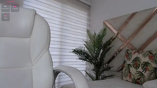 kimara lion online show from 01/11/25, 12:40