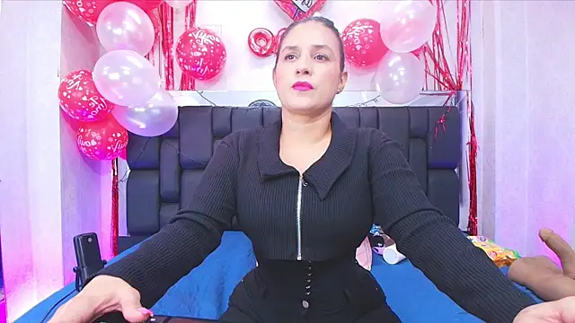  carolina fox online show from 02/15/25, 03:09