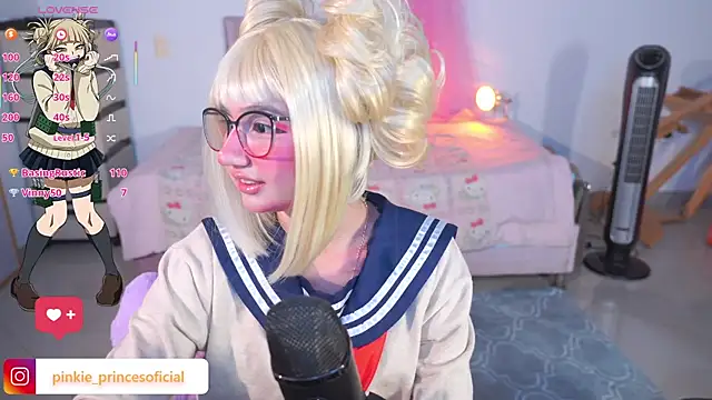 Snapshot of Pinkie_Princes chatting on 05/14/26, 01:45 Pinkie Princes online show from 05/14/26, 01:45