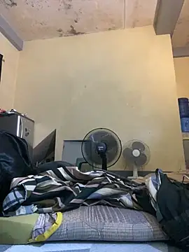 sweetyula online show from 06/19/26, 12:04