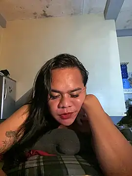 Snapshot of sweetyula chatting on 07/04/26, 12:28 sweetyula online show from 07/04/26, 12:28