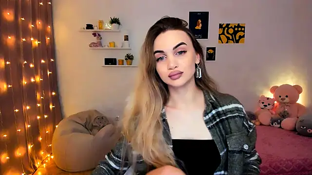 aPieceOfJoy online show from 12/17/24, 08:32