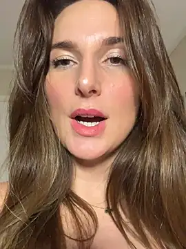 Snapshot of Thescorpionfr chatting on 12/27/24, 11:10 Thescorpionfr online show from 12/27/24, 11:10