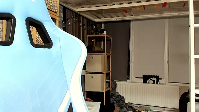 karo123421 online show from 09/12/25, 07:47