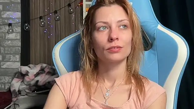 karo123421 online show from 02/11/26, 09:31