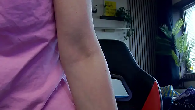 karo123421 online show from 03/02/26, 07:15