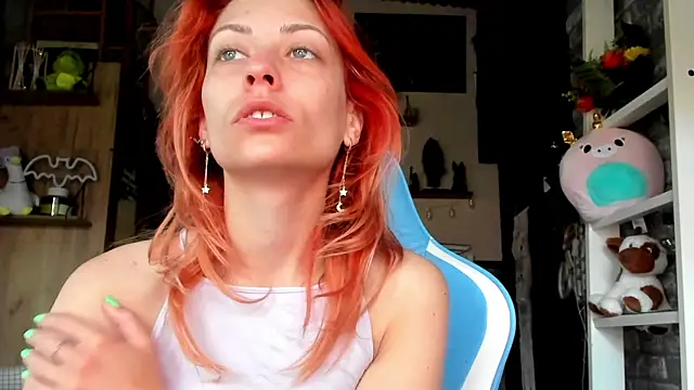 Snapshot of karo123421 chatting on 04/24/26, 03:42 karo123421 online show from 04/24/26, 03:42