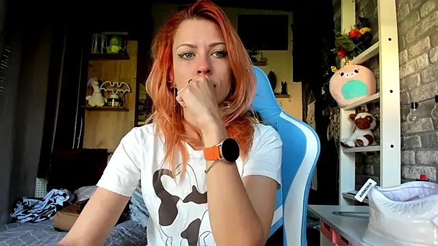Snapshot of karo123421 chatting on 04/27/26, 06:00 karo123421 online show from 04/27/26, 06:00