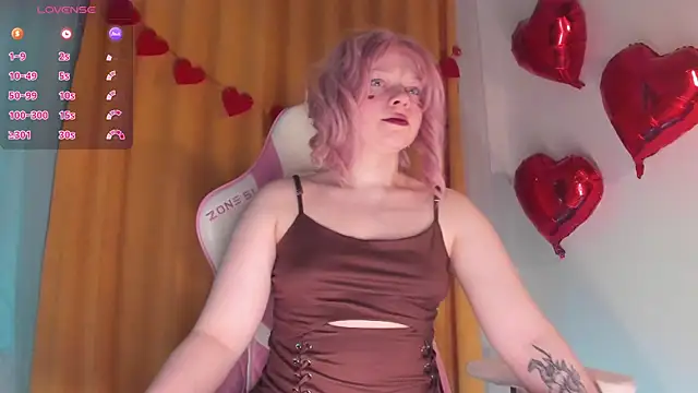 SueNiceeeee online show from 02/16/26, 01:35