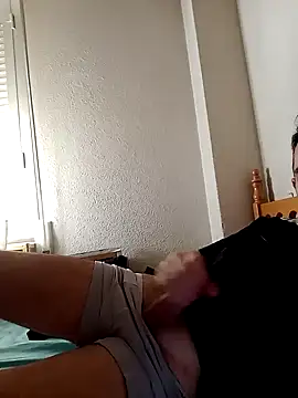 Snapshot of kavani7777 chatting on 12/25/24, 11:11 kavani7777 online show from 12/25/24, 11:11