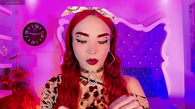 LeyXandrabraz online show from 04/11/26, 08:13