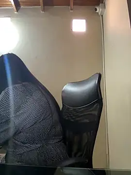 kendall 52 online show from 09/10/25, 08:09