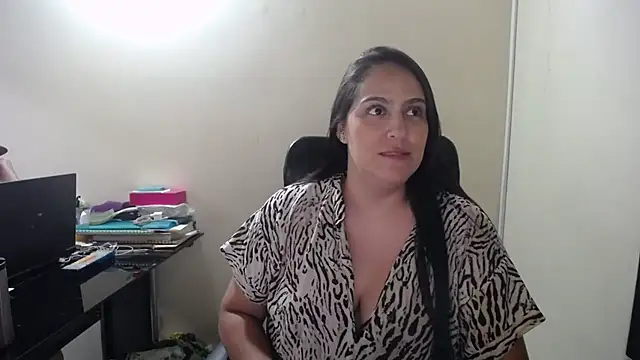 kendall 52 online show from 09/16/25, 08:21