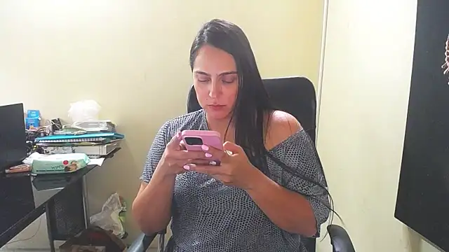 kendall 52 online show from 02/16/26, 04:47