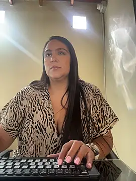 kendall 52 online show from 04/04/26, 02:58