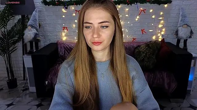 Snapshot of Adelyna_Bird chatting on 12/29/24, 07:17 Adelyna Bird online show from 12/29/24, 07:17