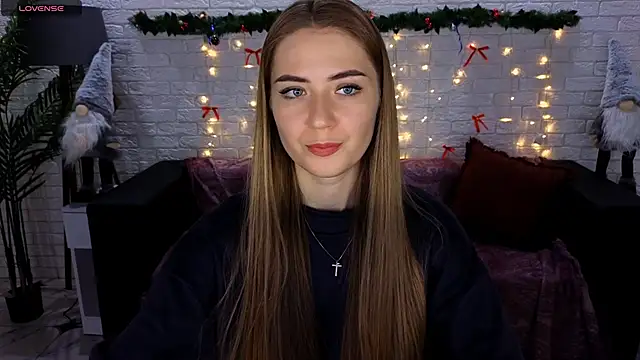 Snapshot of Adelyna_Bird chatting on 01/06/25, 10:46 Adelyna Bird online show from 01/06/25, 10:46