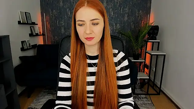 Snapshot of Adelyna_Bird chatting on 01/13/25, 08:26 Adelyna Bird online show from 01/13/25, 08:26