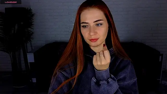 Snapshot of Adelyna_Bird chatting on 02/03/25, 10:58 Adelyna Bird online show from 02/03/25, 10:58