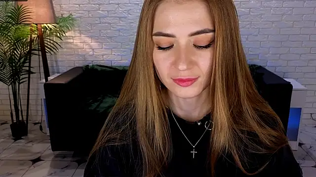 Snapshot of Adelyna_Bird chatting on 03/07/25, 11:07 Adelyna Bird online show from 03/07/25, 11:07