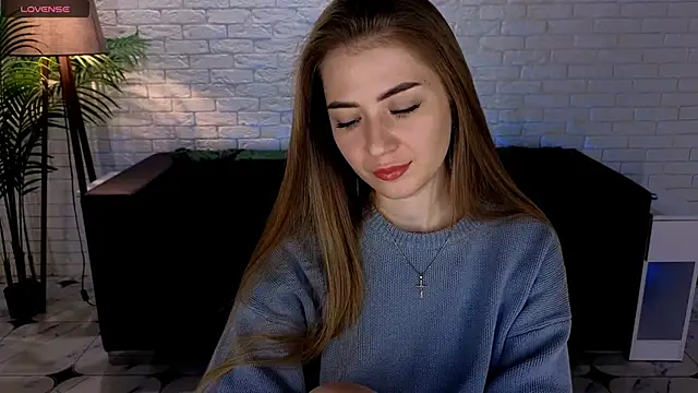 Snapshot of Adelyna_Bird chatting on 03/20/25, 07:25 Adelyna Bird online show from 03/20/25, 07:25