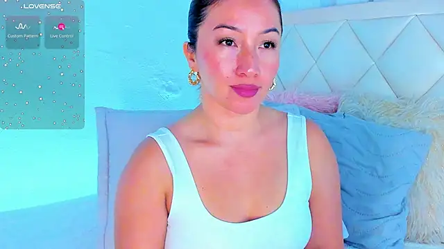 Snapshot of KendalEvanz chatting on 02/23/25, 10:42 KendalEvanz online show from 02/23/25, 10:42