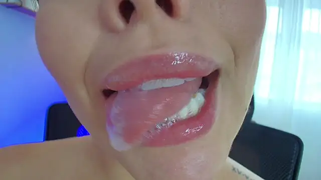 lisbet21x online show from 02/20/25, 08:25