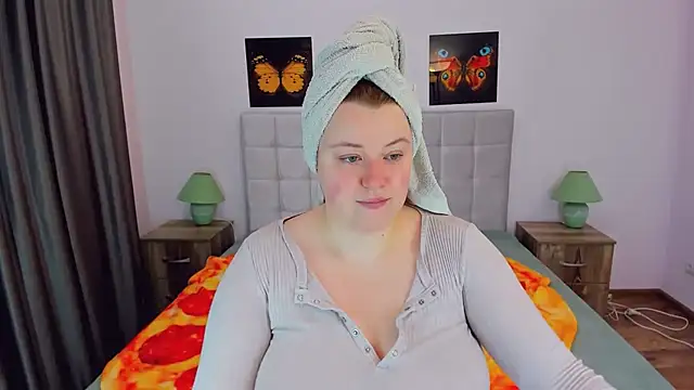 PolinaSalvatore online show from 01/17/25, 08:24