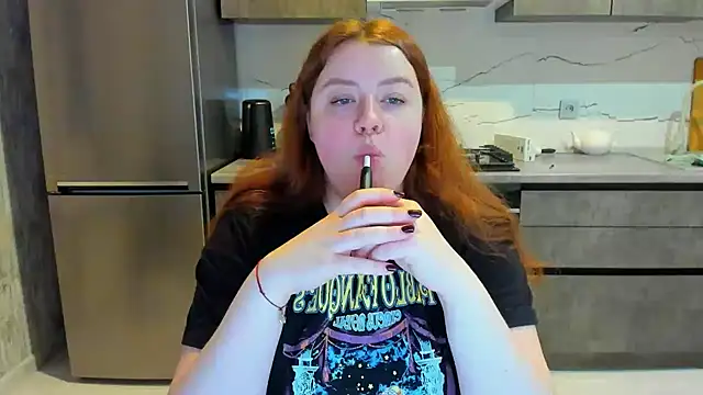 PolinaSalvatore online show from 02/20/25, 10:48