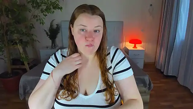 PolinaSalvatore online show from 10/01/25, 02:12