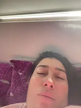 andreaisis2 online show from 02/15/25, 09:15