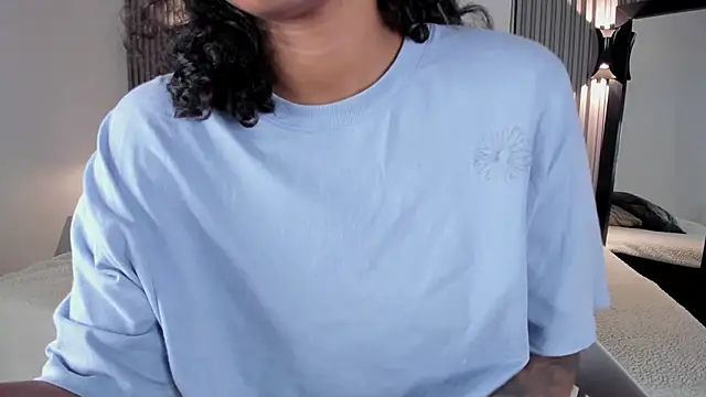 Zafiiraa online show from 03/20/26, 01:16