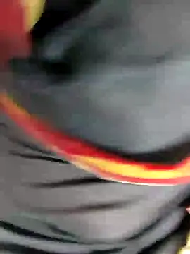 Snapshot of Indian_desi_wife chatting on 12/13/24, 08:04 Indian desi wife online show from 12/13/24, 08:04