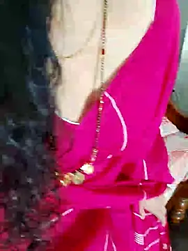 Snapshot of Indian_desi_wife chatting on 12/30/24, 02:20 Indian desi wife online show from 12/30/24, 02:20