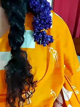 Snapshot of Indian_desi_wife chatting on 01/12/25, 02:56 Indian desi wife online show from 01/12/25, 02:56