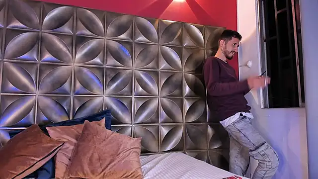 sam bisex online show from 03/31/26, 04:13