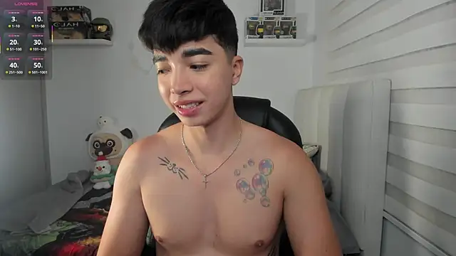 santy7v7 online show from 03/25/26, 01:28