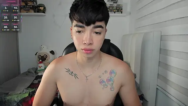 santy7v7 online show from 03/27/26, 01:55