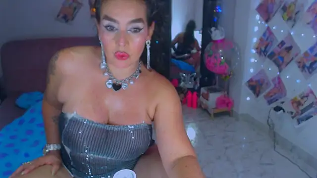 sweet vanessa 22 online show from 09/19/25, 09:48