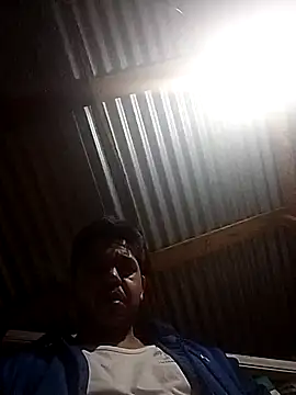 Snapshot of 12pf chatting on 03/03/26, 02:18 12pf online show from 03/03/26, 02:18