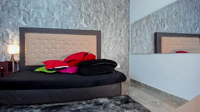 Lia sarahi online show from 03/08/25, 11:05