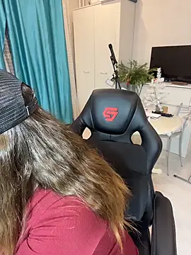 DienkaGreen online show from 01/18/26, 05:39