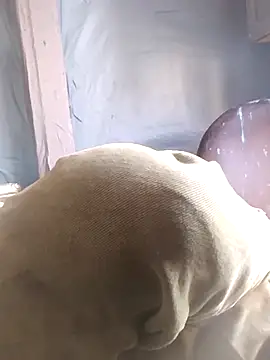 Wero4200 online show from 11/11/25, 07:47