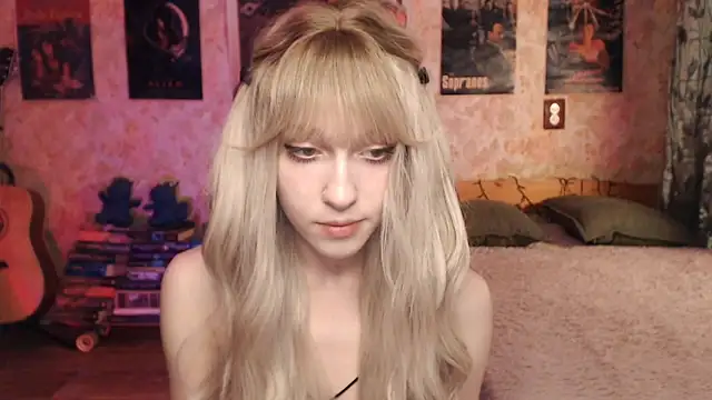 Friendly Ellie online show from 02/17/25, 11:09