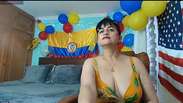 ISABEEL SOFIA01 online show from 07/10/26, 11:57