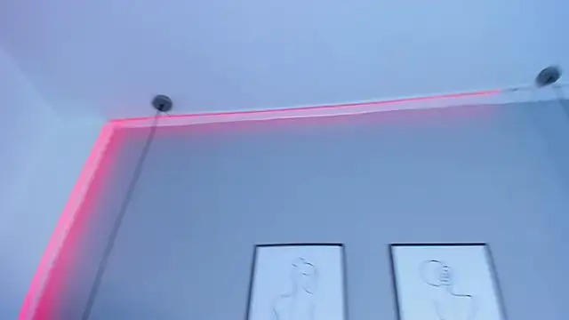 CelinayHanck online show from 12/12/24, 12:33