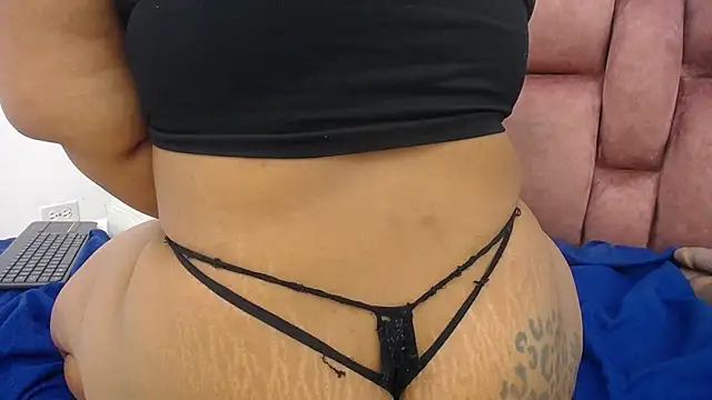 arianna pearl online show from 04/07/26, 01:44