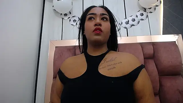 Snapshot of arianna_pearl chatting on 06/26/26, 03:33 arianna pearl online show from 06/26/26, 03:33