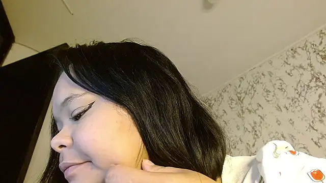 sexychubby    online show from 11/21/25, 07:01