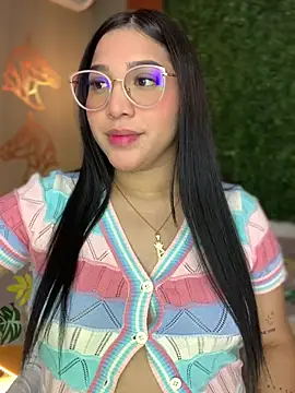 Amandanauty online show from 12/22/24, 02:06